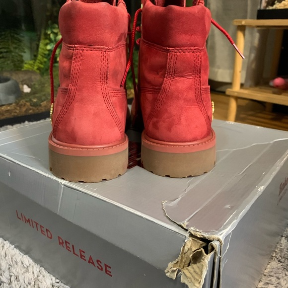 Timberland Limited Release - Picture 4 of 5